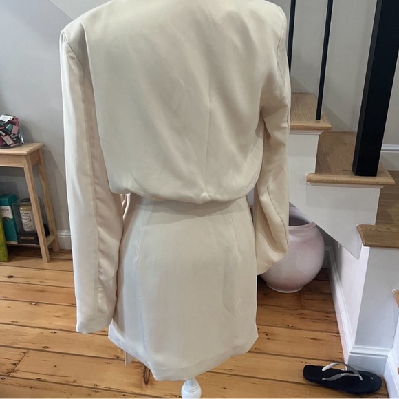 NWT MISHA Azera Mini-Dress in Ivory - Picture 3 of 4